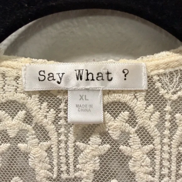 🤍 Say What? Boho Cream Crochet Lace Vest w/ Fringe – Size L - Picture 2 of 3